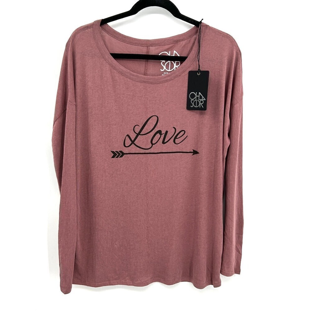 NWT CHASER Rose Pink Love Script Arrow Lightweight Long Sleeve Shirt Size Medium